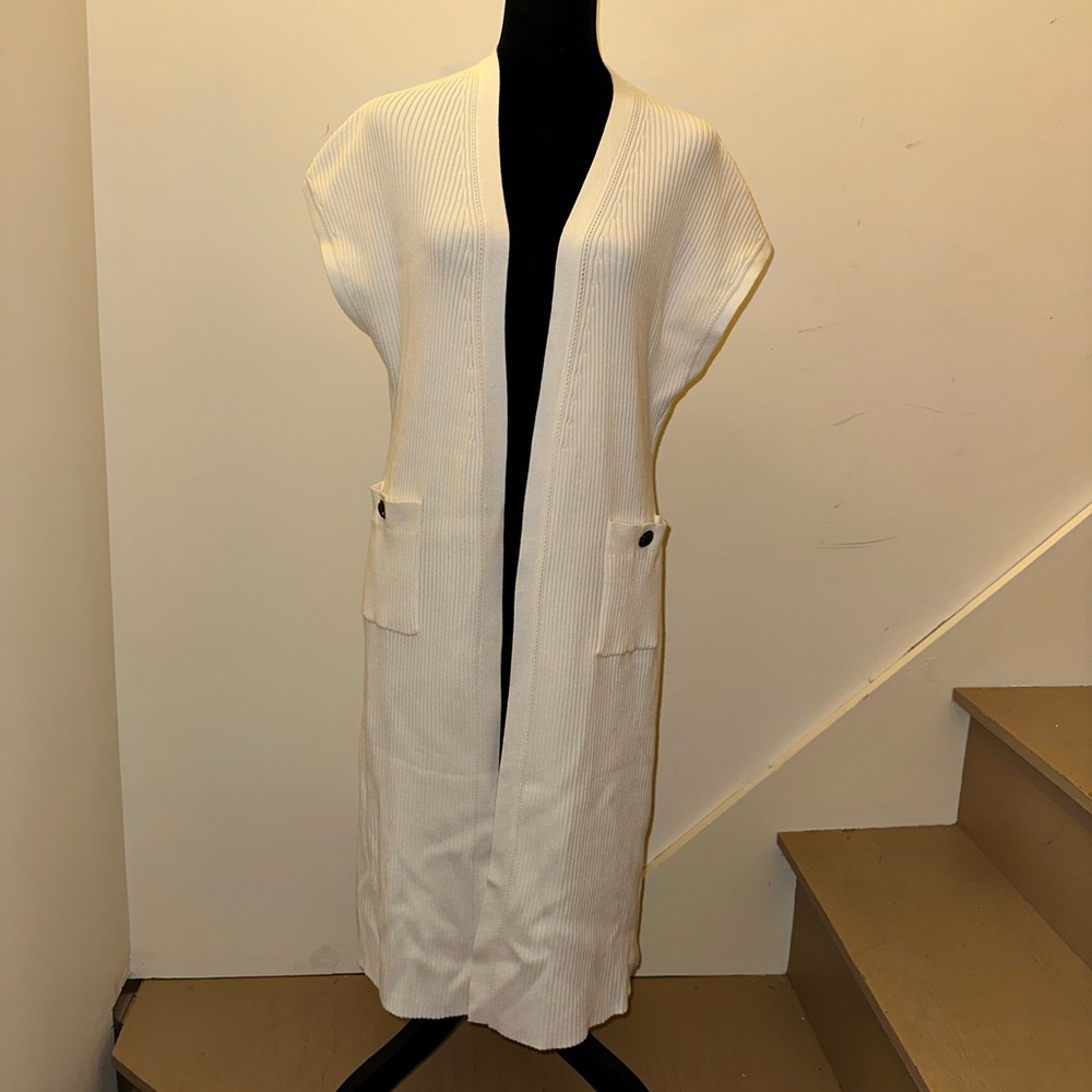 White House Black Market long sweater vest XXS NWT